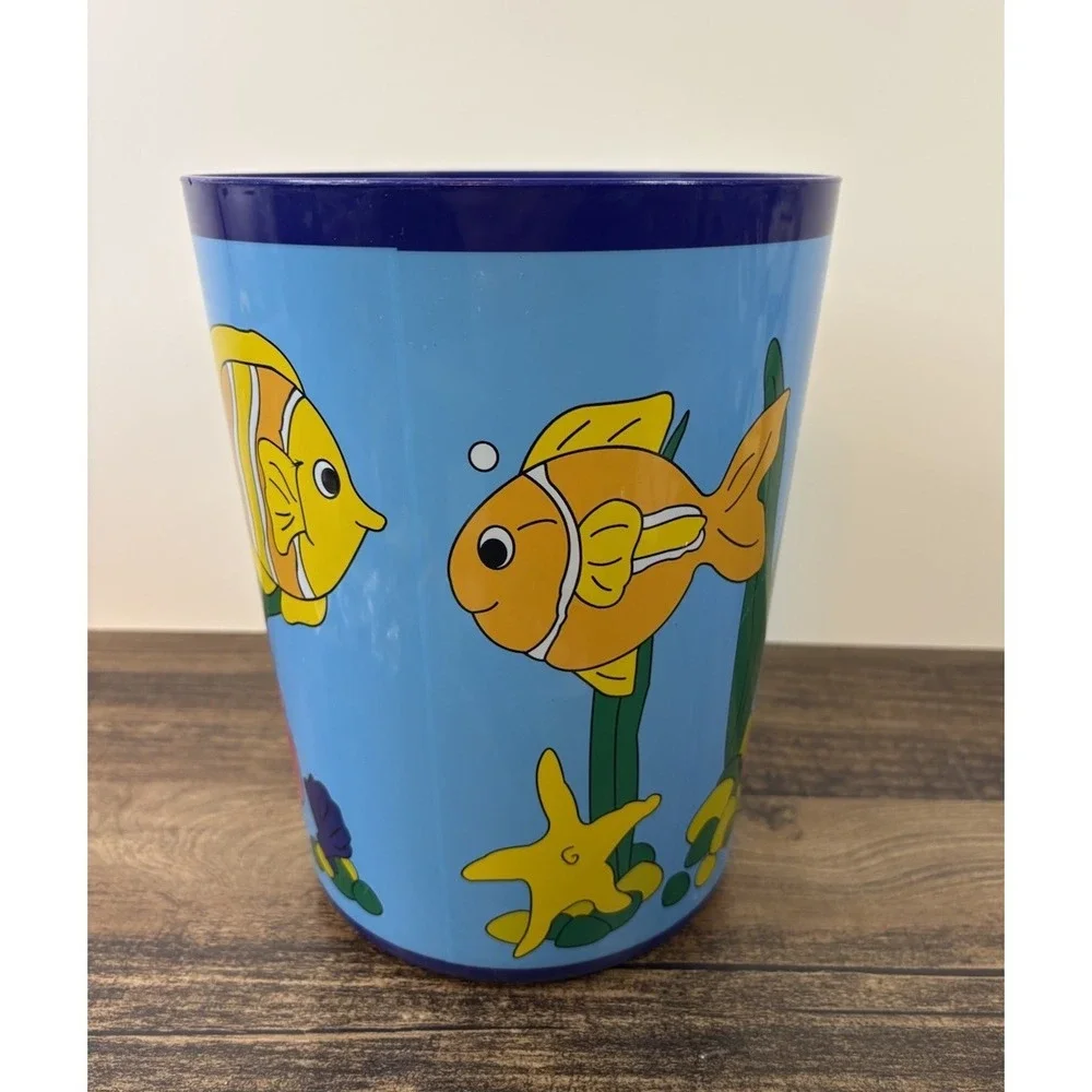 Vintage Fish Ocean Trash Can Plastic Retro Wastebasket Garbage Starfish